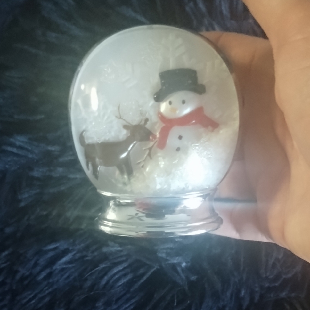 Wallflower Festive Snow Globe with Snowman and Reindeer - White and Black